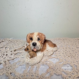 Vintage St. Bernard Dog Figurine with Puppy – Hand Painted Resin Dog Lover Gift, 1980s Animal Collectible, Pet Lover Decor