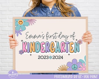 Personalized Retro Groovy First Day of School Sign, 1st Day of School, Back to School Sign Photo Prop Sign, Girl First Day Sign, Printable