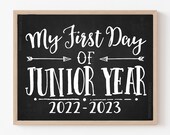 First Day of Junior Year Sign, ELEVENTH Grade Sign Printable, First Day of 11th Grade Sign, 1st Day as a Junior, Instant Download, 2022