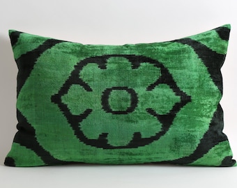 Velvet Ikat Pillow Cover - Green Black Velvet Pillow Decorative Throw Pillows Ikat Cushion Green Velvet Pillow Throw Cushion
