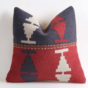 Kilim pillow cover Helrya, kilim cushion