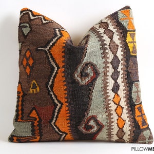 Kilim cushion Lunette, kilim pillows