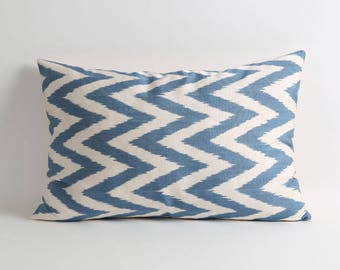 Silk ikat pillow Leondra, silk ikat cushion