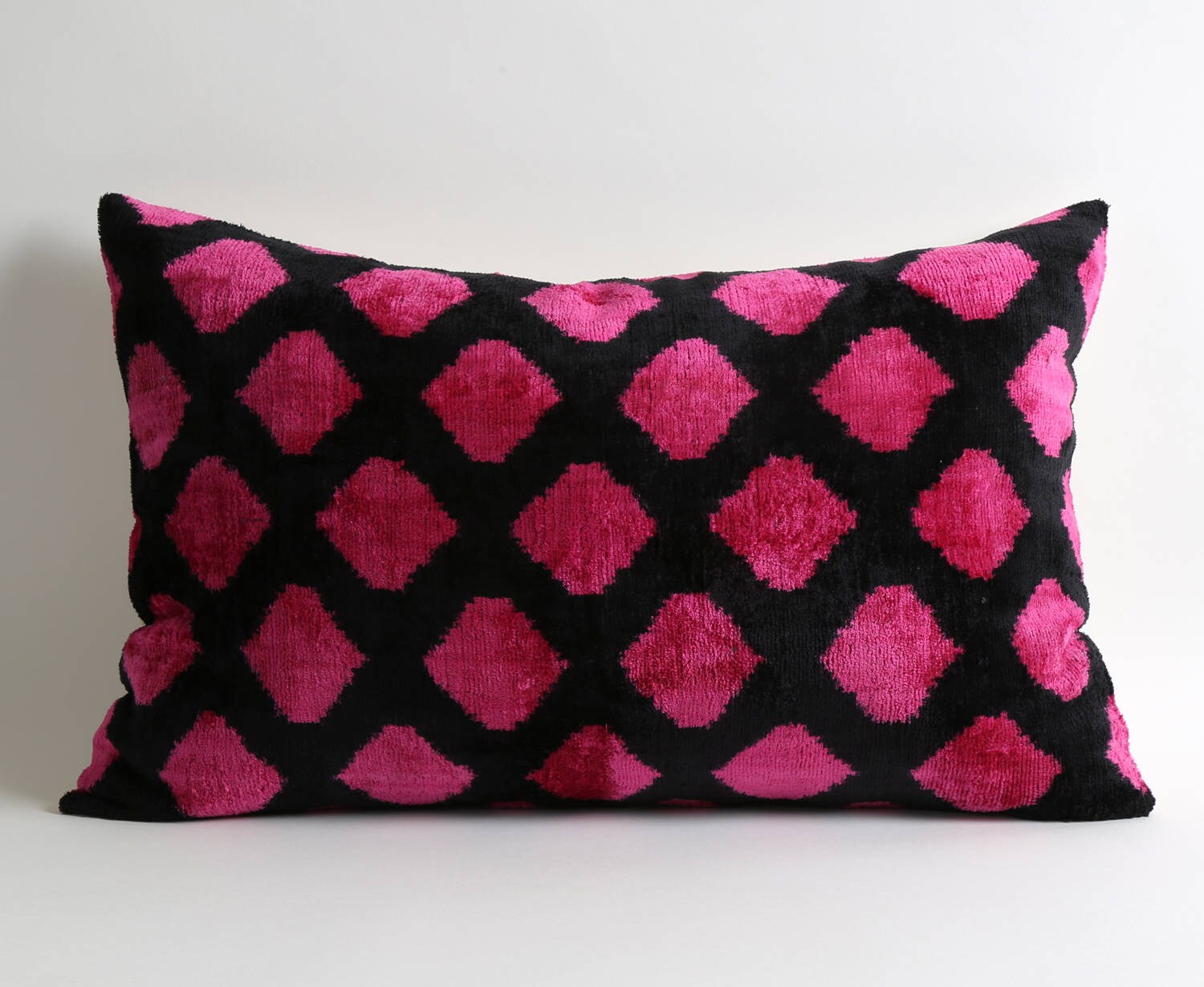 Blush Pink Ikat Lumbar Pillow with Tassels – Concord Pillows