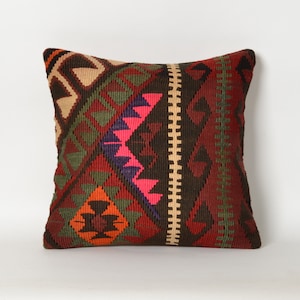 Kilim cushion Allianoi, kilim pillow cover image 2