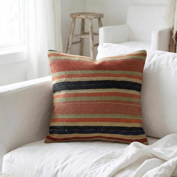 Coussin Kilim Fait Main - Motifs Traditionnels - État Correct