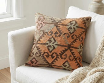 Vintage Turkish Kilim Pillow Cover, Handmade Wool Anatolian Cushion, Boho Tribal Throw Pillow Decor