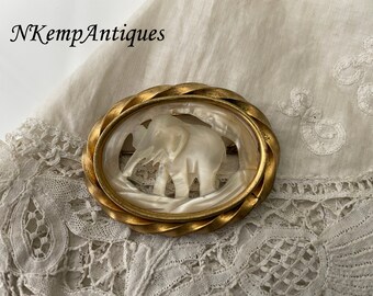 Vintage brooch 1930's