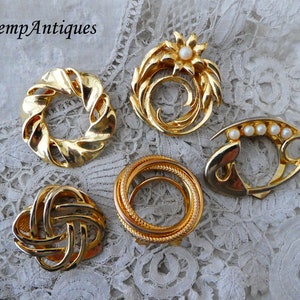 VintageEnglishJewels Vintage Hinged Scarf Clips Selection Scarf Rings 1940 1950s Jewelry 1960s Accessories