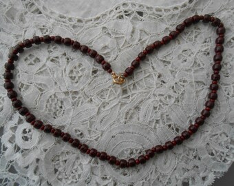 1950's glass necklace/beads