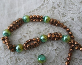 Lustre glass necklace 1950's for the collector