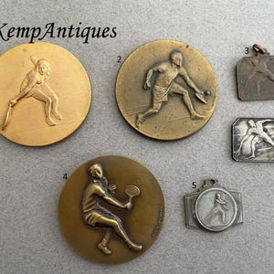 Medalla antigua de tenis/placa colgante