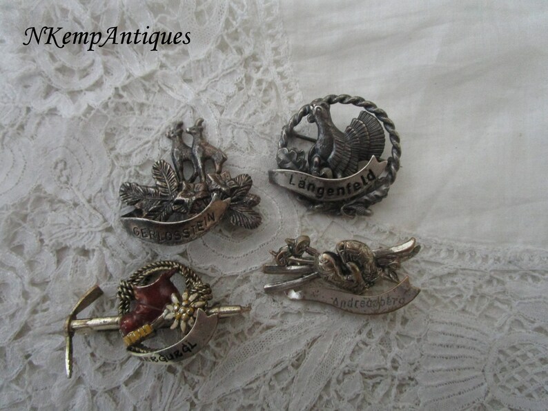 Alpine brooch x 4