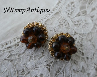 Vintage earrings clip ons