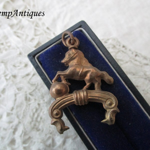 Antique horse fob component