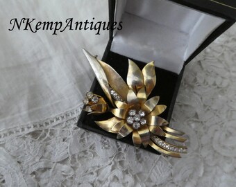 Vintage brooch 1920's