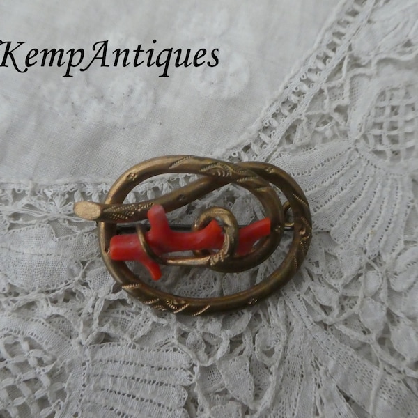 Broche ancienne en corail 1900