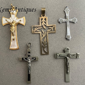 Old crucifix /cross jesus pendant religious