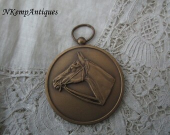 Colgante/medalla de caballo viejo