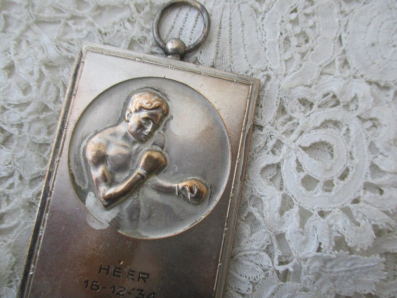 Boxing medal 1930's for the collector image 2