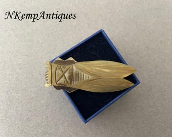 ルネ・グアン - ヴィンテージ蝉のブローチ - Etsy 日本