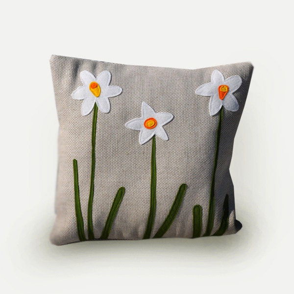Pillow case, narcissus pillow, decorative pillow, spring, living room, pillow flowers, bedroom decor, application, natural beige linen.