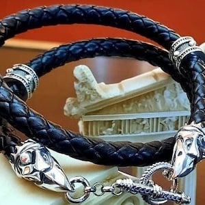 Crixus Crow Skulls Necklace "Harbinger of Death" - Champion of Capua Gladiator Silver Necklace, Spartacus Jewelry Replicas, with 2 Rings