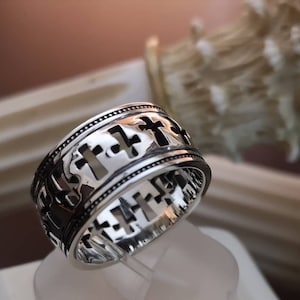 Sterling Silver Byzantine Cross Ring | Vintage Style Statement | Handcrafted Orthodox