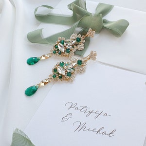 Long Wedding Emerald Drop Green Bridal Earrings, Wedding Earrings with emerald Drop Green Crystals, Chandelier Earrings Boho bohemian Bride