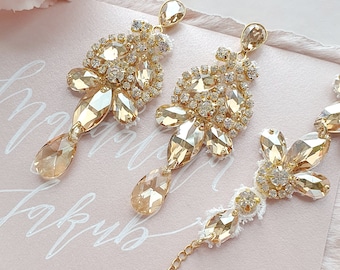 Dangle shiny glam bridal earrings and bracelet, wedding jewelry set for bride