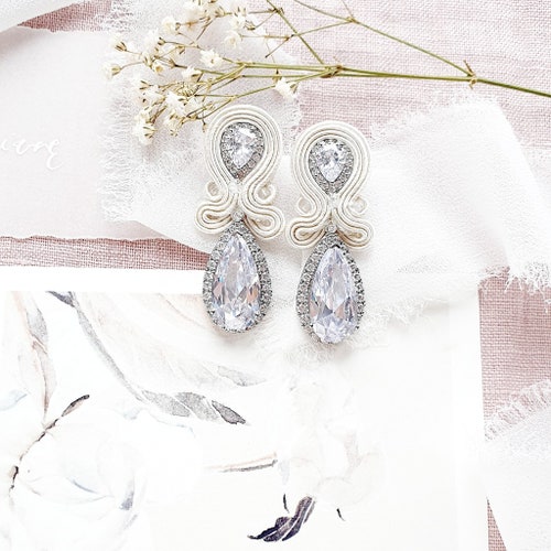 Wedding earrings for brides, crystal wedding earrings, bridal drop earrings, exclusive earrings, soutache shops white bridal earrings crystal