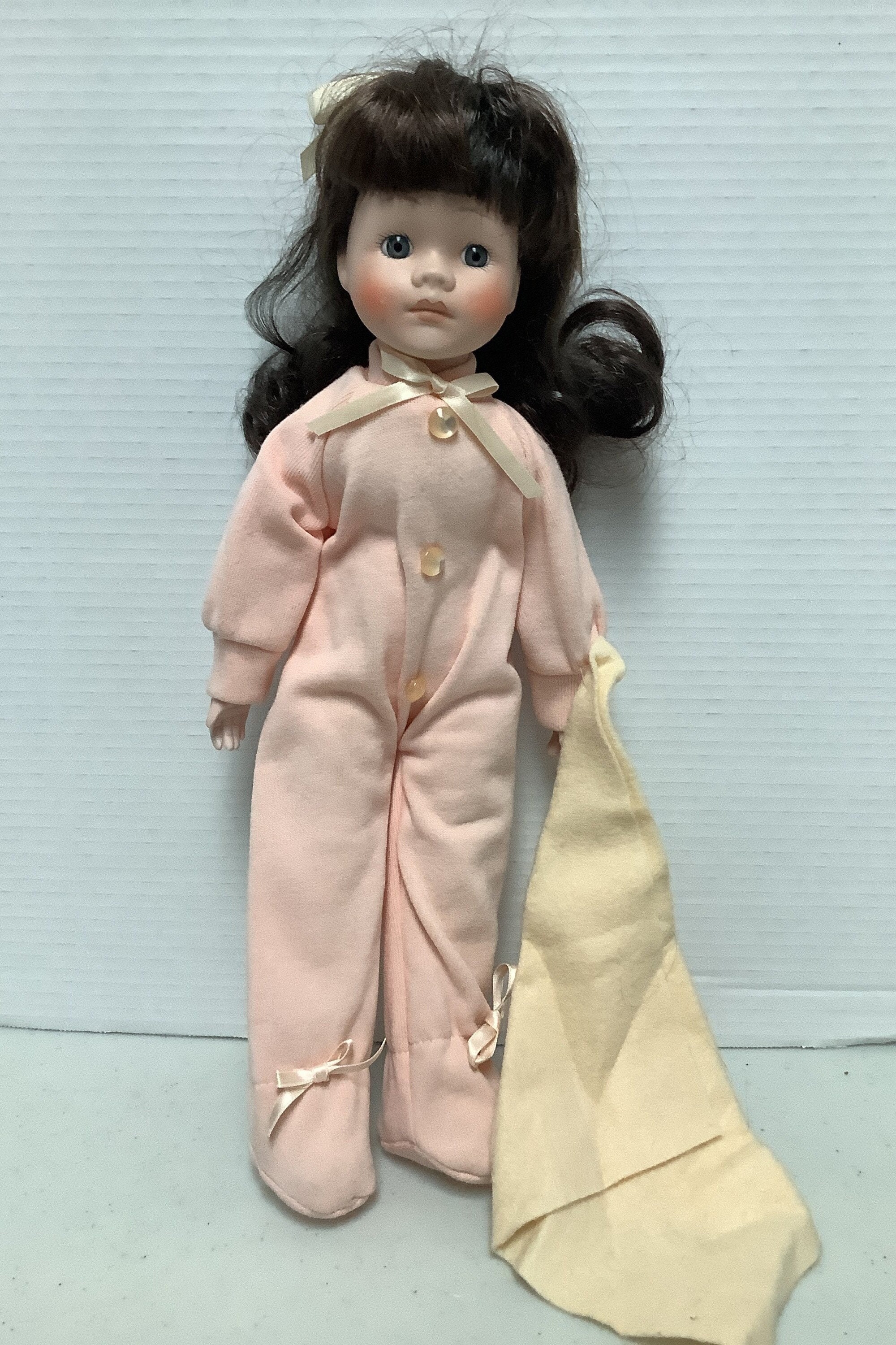 Joli Poupon Ancien En Terre De Pipe (bisque) – France, Années 1930, 30 Cm