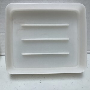 Juego apilable de 3 piezas Tupperware para perritos calientes en color negro: 2 recipientes más 1 tapa, n.° 4965A y n.° 4966A. ¡Artículo raro, descatalogado y vintage! imagen 6