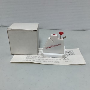 Vintage 1990 Easy Threader Needle Threader with Instructions and Box image 1