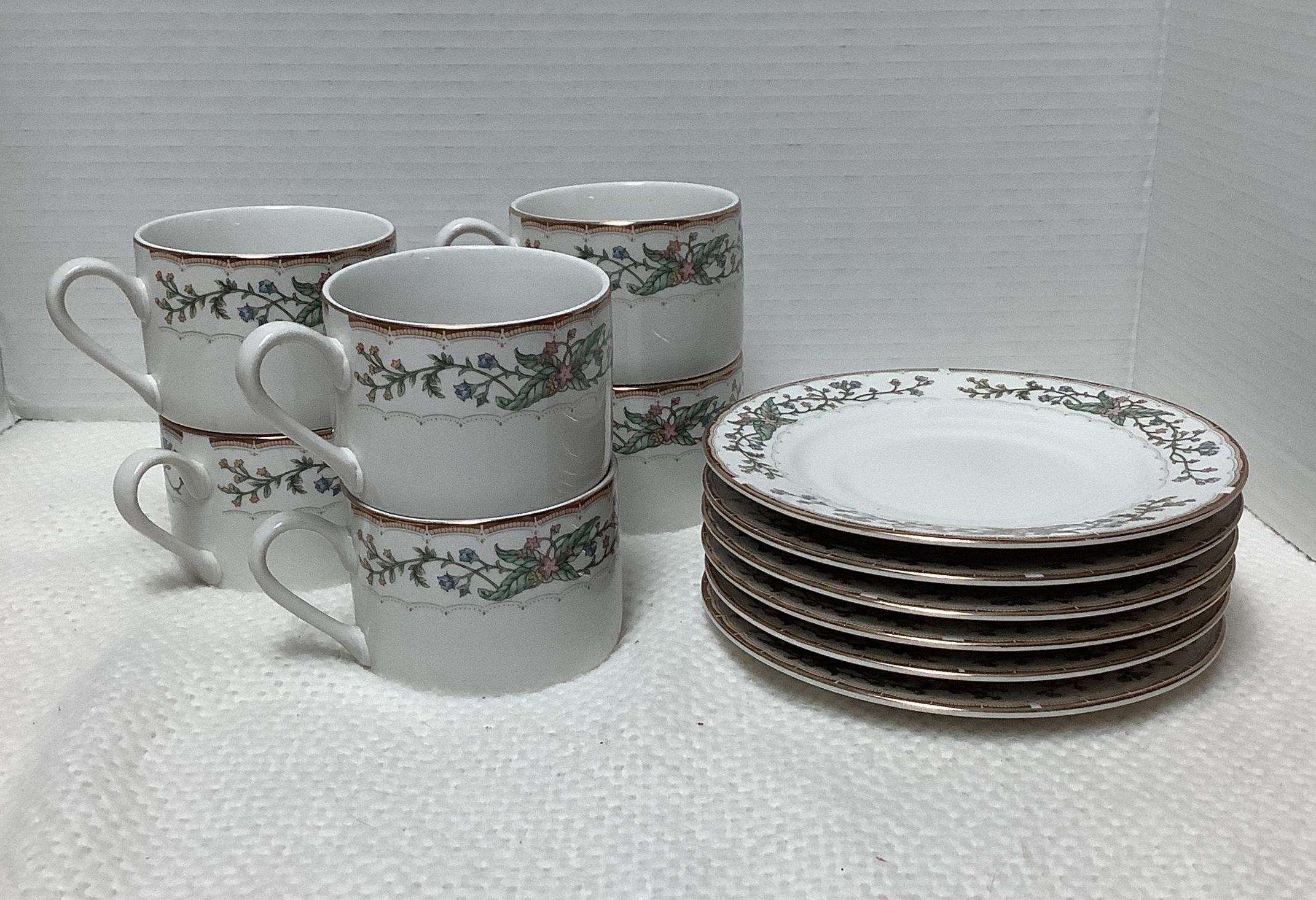 Farberware Fine China Wellesley #486 - Set of 6 Cups and 6 Saucers
