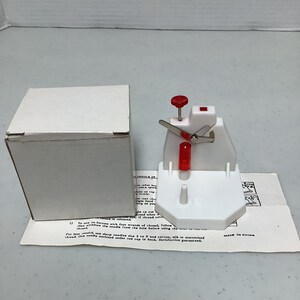 Vintage 1990 Easy Threader Needle Threader with Instructions and Box image 2