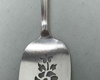 Servidor de tartas y pasteles antiguo de plata real de Sajonia