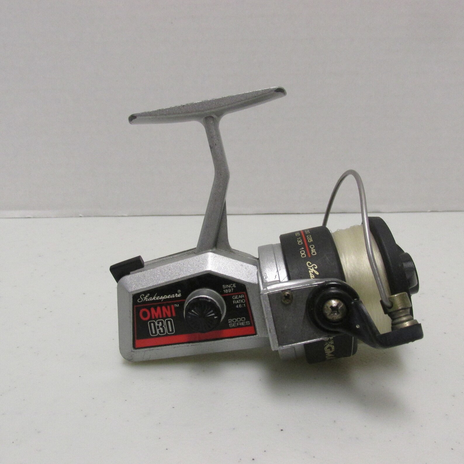 Vintage Shakespeare Omni 030 Spinning Fishing Reel 2000 Etsy