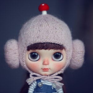 FREESHIPPING/Pre-order / Momodolly handmade Blythe hat / blythe helmet / blythe outfit / Blythe doll / custom blythe