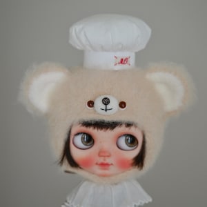 FREESHIPPING/Pre-order / Momodolly handmade Blythe hat / blythe helmet / blythe outfit / Blythe doll / custom blythe / blythe / blythedoll
