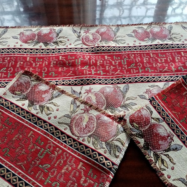Ornement arménien de chemin de table, grenade et alphabet arménien, 2 sets de table, style ethnique, décoration rustique