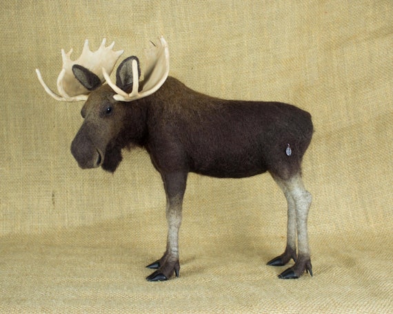 Made to Order Needle Felted Moose: Custom Needle Felted Animal - Etsy