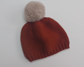 Knitting pattern  PDF for Carrie Ladies Beanie in ENGLISH only