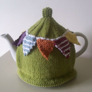 Knitting Pattern for Summer Bunting Tea Cosy