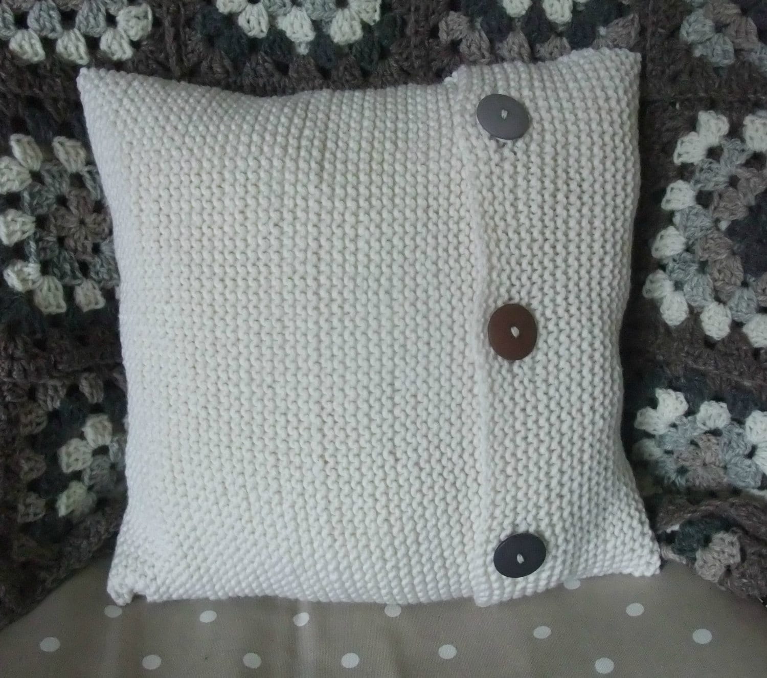 simple cushion pattern