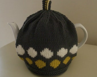 Knitting Pattern for Spot Tea Cosy