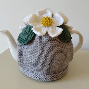 Knitting Pattern for Daisies Tea Cosy image 1