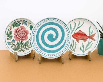 Cardboard Tabletop Easel Set – Eco Display Stands for Signs, Plates, Art Prints and Creative Booths