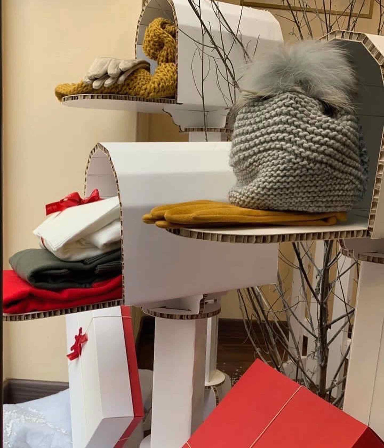 Modern Mailboxs Idea for Store Window, Mailboxs Props, Wedding Mailboxs ...