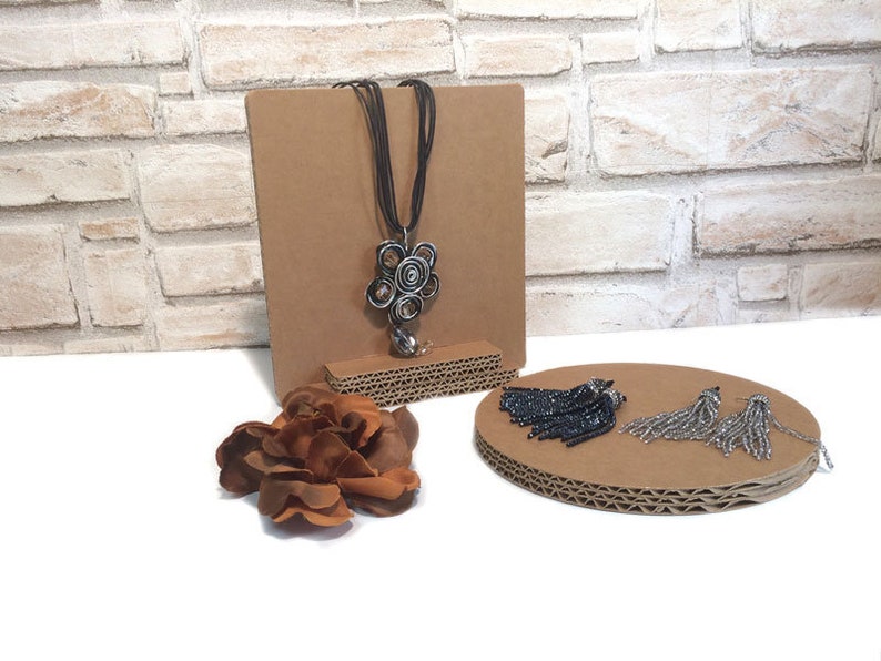 Set Cardboard necklace display and jewelry dish jewelry Etsy